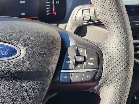 Certified 2023 Ford Escape ST-Line w/ Tech Pack #1 image 16