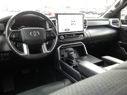 Used 2023 Toyota Tundra Platinum image 13
