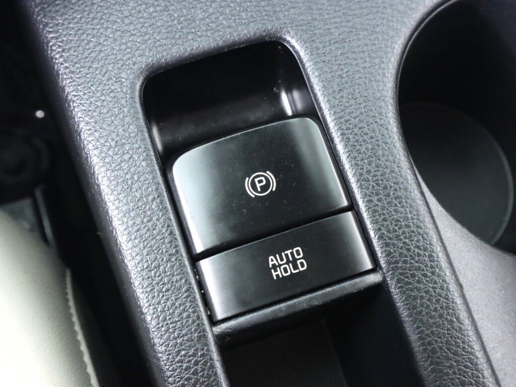 Used 2023 Kia Seltos SX w/ SX Sunroof Package AWD/4WD image 29