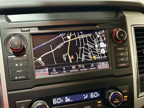 Used 2019 Nissan Titan PRO-4X AWD/4WD image 13