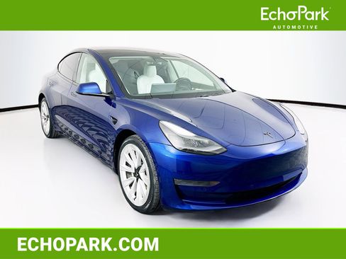 Used 2021 Tesla Model 3 Long Range image 1