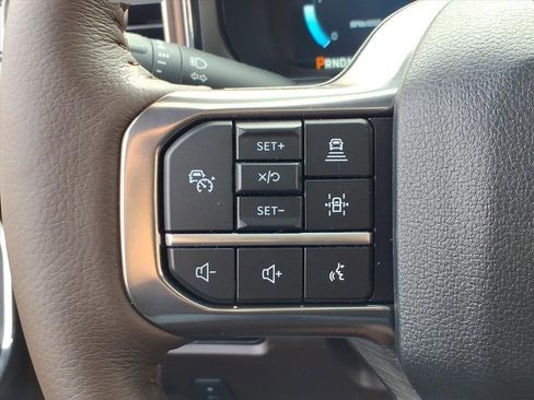 Used 2025 Ford F350 King Ranch image 23