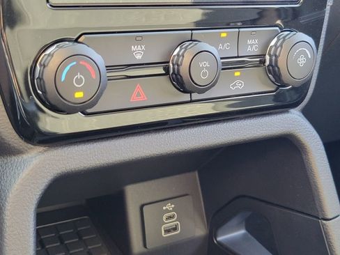 New 2025 Ford Ranger XLT w/ Convenience Package image 18