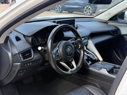Used 2022 Acura TLX FWD image 7