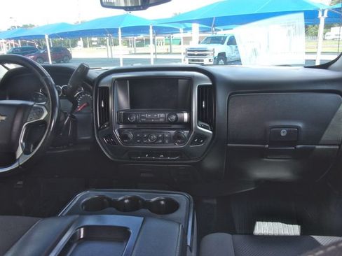Used 2018 Chevrolet Silverado 1500 LT w/ All Star Edition AWD/4WD image 18