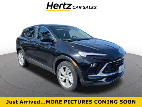 Used 2025 Buick Encore GX Preferred FWD image 1