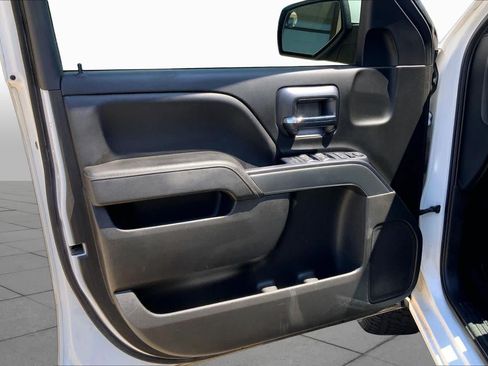 Used 2018 Chevrolet Silverado 1500 LT w/ Texas Edition AWD/4WD image 22