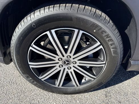 New 2026 Mercedes-Benz GLE 350 4MATIC image 9