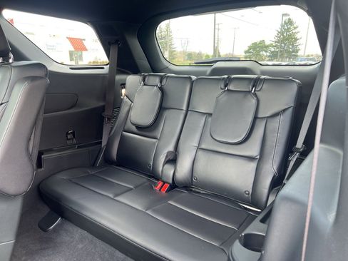 Used 2023 Ford Explorer ST w/ Equipment Group 401A AWD/4WD image 37