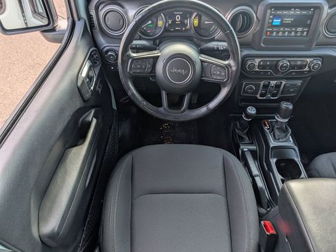 Used 2023 Jeep Wrangler Unlimited w/ Cold Weather Group image 20