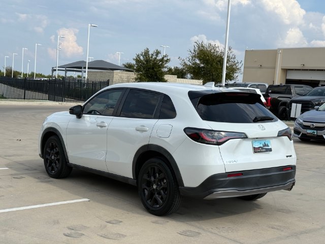 Used 2023 Honda HR-V Sport image 7