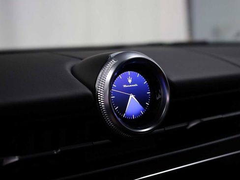 Used 2023 Maserati Grecale Modena image 19