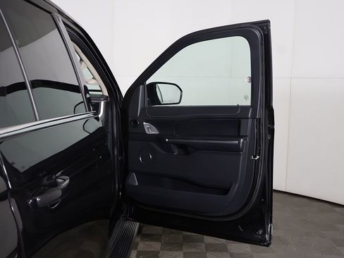 Used 2024 Ford Expedition Max XLT AWD/4WD image 22