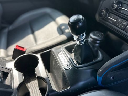 Used 2022 Ford Bronco Black Diamond image 16