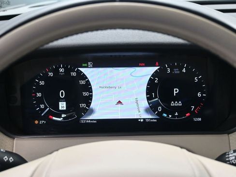 Used 2021 Land Rover Range Rover Velar R-Dynamic S image 11