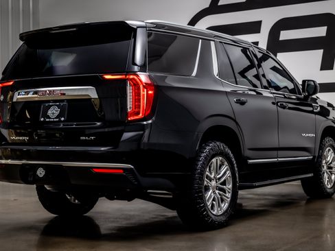 Used 2023 GMC Yukon SLT AWD/4WD image 33