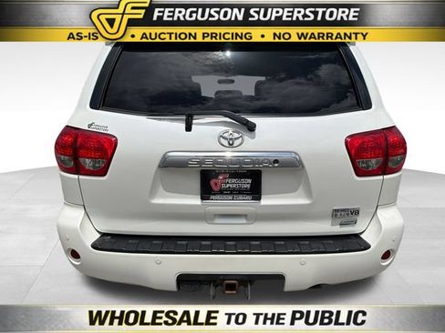 Used 2011 Toyota Sequoia Platinum AWD/4WD image 6