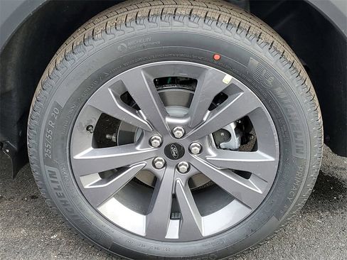 New 2026 Ford Explorer Active w/ Active Comfort Package image 33