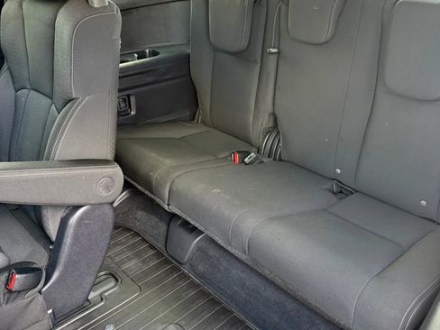 Used 2020 Subaru Ascent Premium w/ Convenience Package image 16