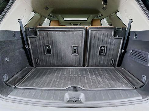 Used 2025 Nissan Pathfinder Platinum w/ Cargo Package AWD/4WD image 26