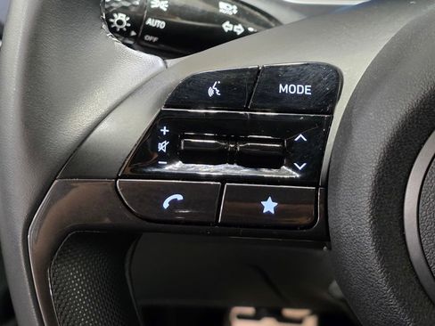 Certified 2025 Hyundai Elantra Sport FWD image 32