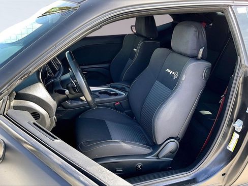 Used 2019 Dodge Challenger SRT Hellcat Redeye image 2