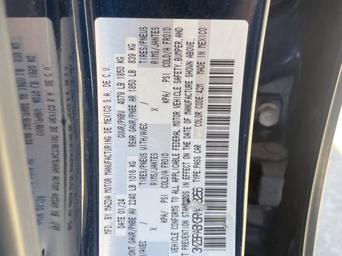 Used 2024 MAZDA MAZDA3 s image 28