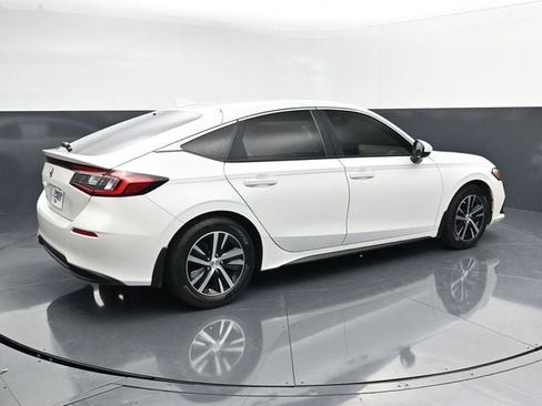 Used 2023 Honda Civic LX image 10