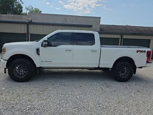 Used 2020 Ford F250 Limited AWD/4WD image 3