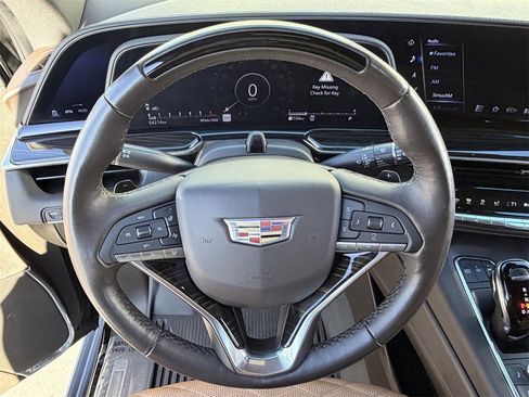 Certified 2022 Cadillac Escalade ESV Sport w/ Touring Package image 23