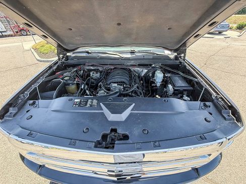 Used 2015 Chevrolet Silverado 1500 LTZ RWD image 26