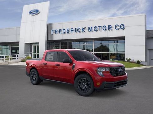 New 2026 Ford Maverick XLT w/ Equipment Group 301A AWD/4WD image 7