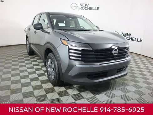 New 2026 Nissan Kicks S image 1