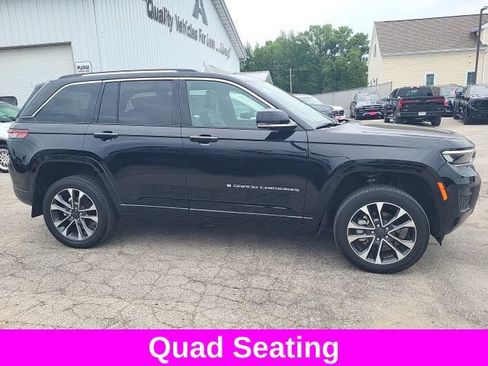 Used 2023 Jeep Grand Cherokee Overland AWD/4WD image 18