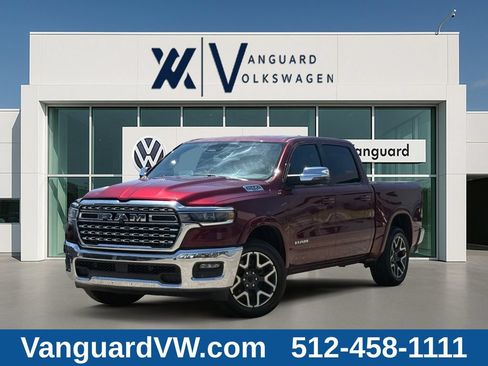 Used 2025 RAM 1500 Laramie AWD/4WD image 1