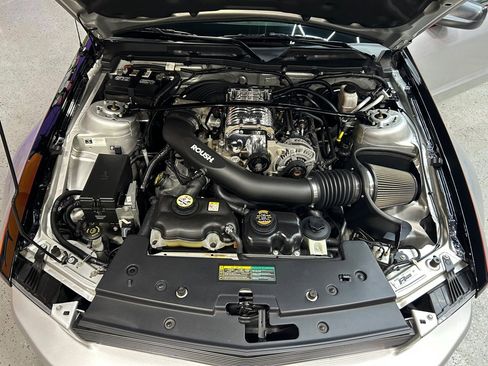 Used 2009 Ford Mustang GT image 11