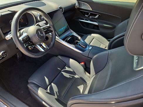 Used 2023 Mercedes-Benz SL 43 AMG image 14