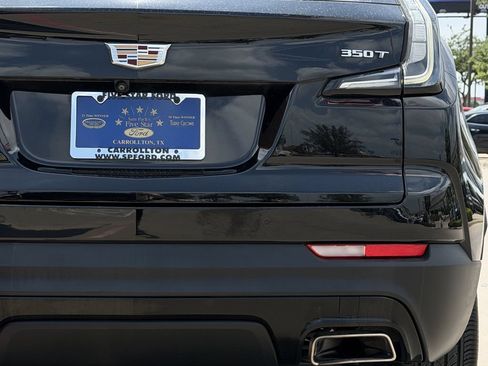 Used 2022 Cadillac XT4 Sport w/ Enhanced Visibility Package FWD image 6