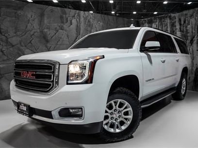 Used 2019 GMC Yukon XL SLT