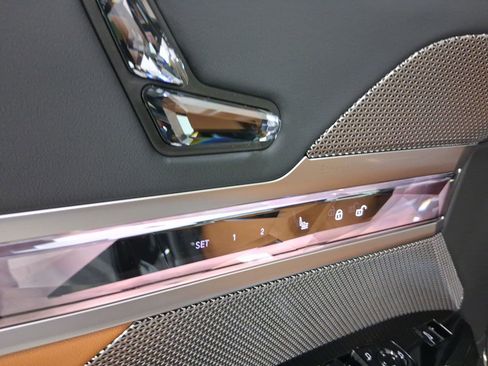 New 2026 BMW 740i image 20