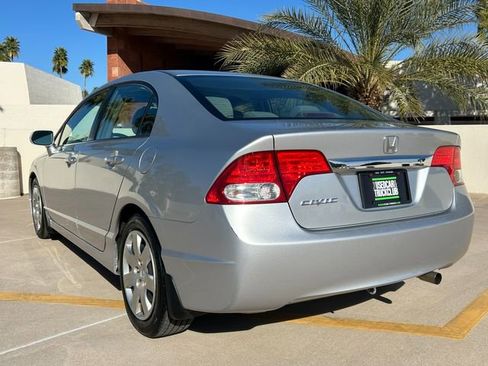 Used 2010 Honda Civic LX image 8