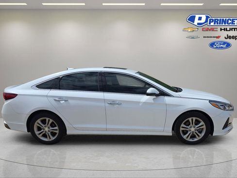 Used 2018 Hyundai Sonata Limited w/ Limited Ultimate Package 03 FWD image 8