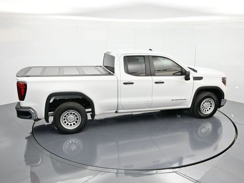Used 2021 GMC Sierra 1500 Base w/ Convenience Package image 31