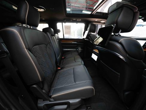 Used 2024 Jeep Grand Wagoneer Series III w/ Rear Seat Video Group 1 image 25