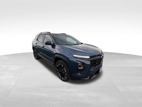Used 2025 Chevrolet Equinox RS w/ Safety and Technology Package AWD/4WD image 5