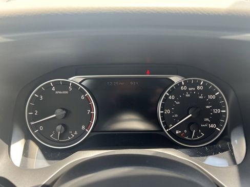 Used 2023 Nissan Rogue SV image 20