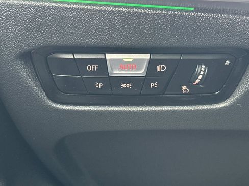 Used 2023 BMW i4 eDrive40 w/ M Sport Package image 31