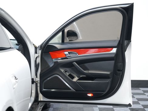 Used 2012 Porsche Panamera TURBO SEDAN 4D image 26