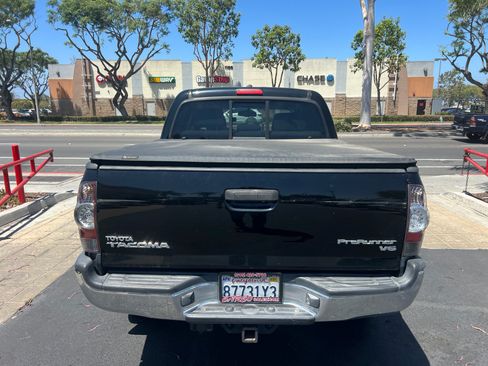 Used 2011 Toyota Tacoma PreRunner w/ TRD Off-Road Pkg w/JBL Audio RWD image 7