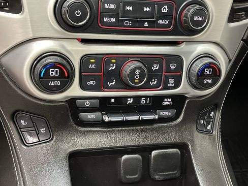 Used 2016 GMC Yukon XL SLT AWD/4WD image 23